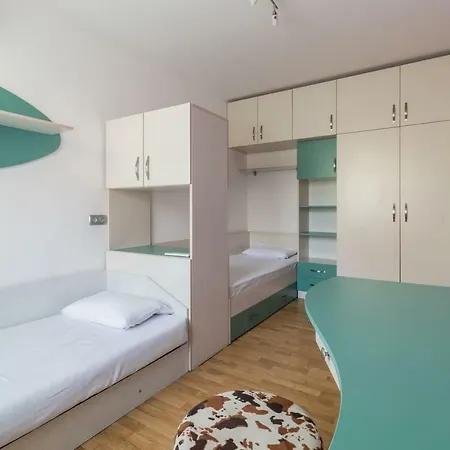 ~shapes Of Colors~ Central 2-bedroom Apt Apartamento Plovdiv